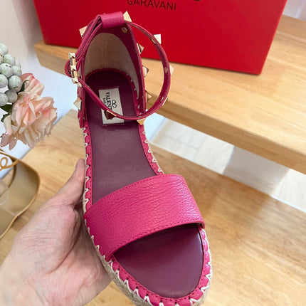 VALENTINO 26S WEDGE SANDALS IN DARK PINK CALFSKIN