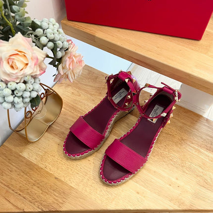 VALENTINO 26S WEDGE SANDALS IN DARK PINK CALFSKIN
