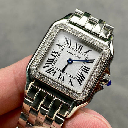 CARTIER WATCH IN SILVER TONE WITH DIAMOND-SET BEZEL & METAL BRACELET