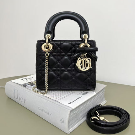 Collection image for: DIOR BAG