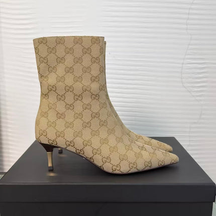 GUCCI 26S BOMBSHELL BOOTIE 55 MM IN SAND AND BROWN GG CANVAS