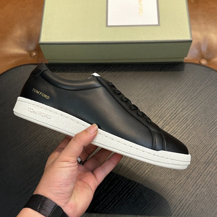 TOM FORD WARWICK LOW TOP SNEAKERS IN BLACK CALFSKIN