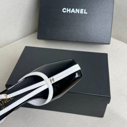 CHANEL 26S MARY JANES 85MM IN BLACK AND WHITE PATENT CAFLSKIN