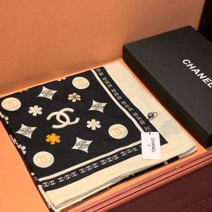 CHANEL 26S SCARF 140 IN CASHMERE AND SILK 306120