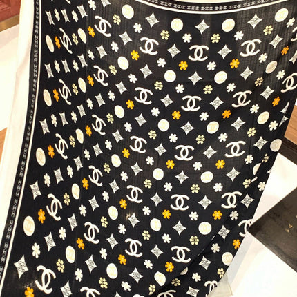 CHANEL 26S SCARF 140 IN CASHMERE AND SILK 306120