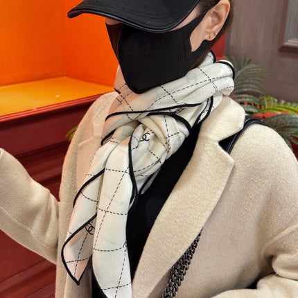 CHANEL 26S SCARF 140 IN CASHMERE AND SILK 307248