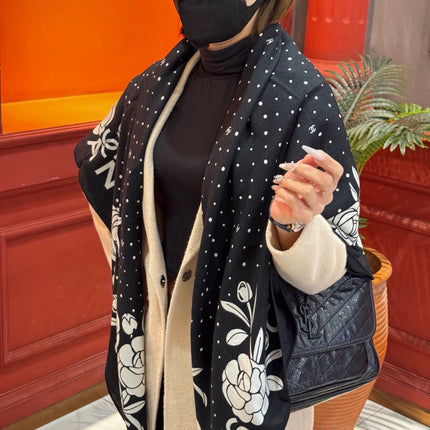 CHANEL 26S SCARF 140 IN CASHMERE AND SILK 309330