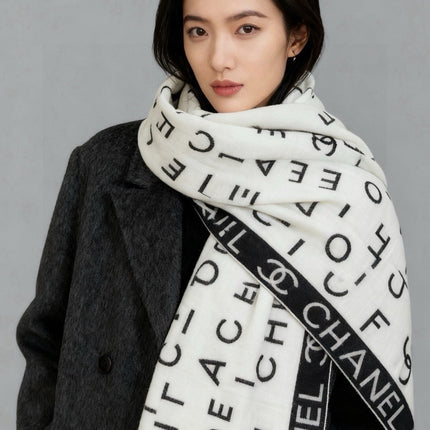 CHANEL 26S SCARF 135 IN CASHMERE AND SILK 309347