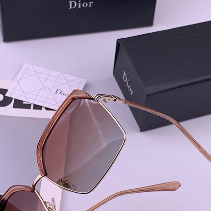 DIOR 26S OVERSIZED SQUARE FRAME IN METAL 500309