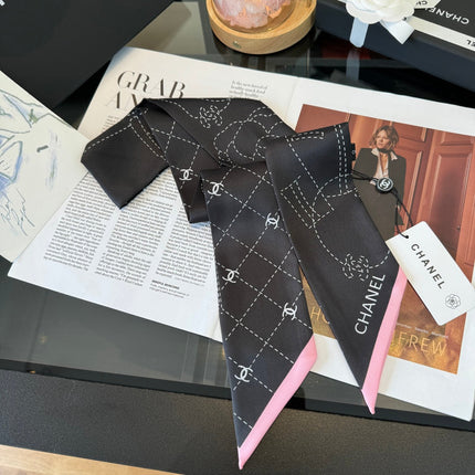 CHANEL 26S TWILLY SCARF 120 IN SILK 411251