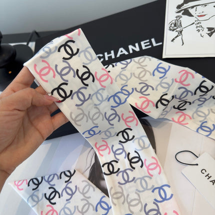 CHANEL 26S TWILLY SCARF 120 IN SILK 347191