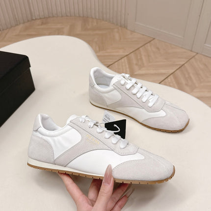 PRADA 26S CLASSIC SNEAKERS IN WHITE SUEDE AND NYLON