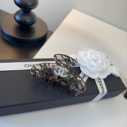 CHANEL 26S HAIR CLIP IN BLACK AND BROWN LACE 503141