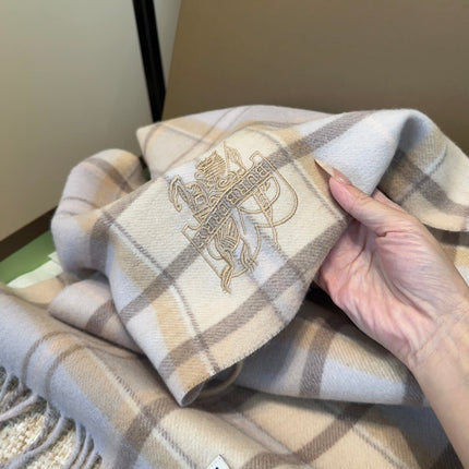 BURBERRY 26S SCARF 180CM IN CASHMERE 207637