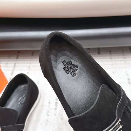 HM 26S KELLY PARIS LOAFERS IN BLACK SUEDE SILVER HARDWARE