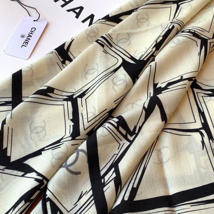 CHANEL 26S SCARF 135 IN CASHMERE AND SILK 309911