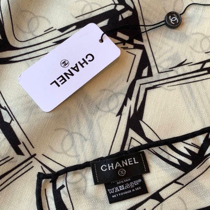 CHANEL 26S SCARF 135 IN CASHMERE AND SILK 309911