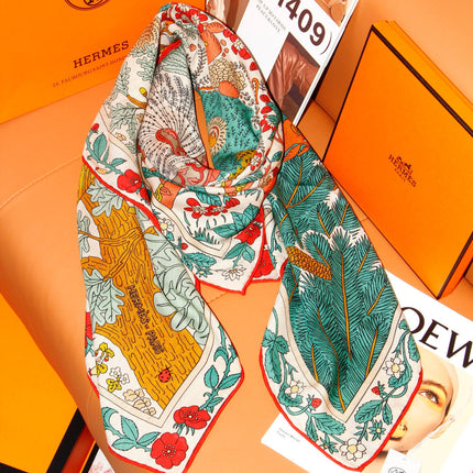 HERMES 26S SCARF 135 IN SILK AND CASHMERE 492454