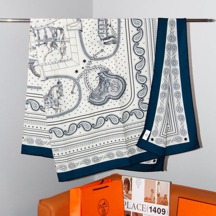 HERMES 26S SCARF 135 IN SILK AND CASHMERE 498484