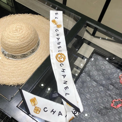 CHANEL 26S TWILLY SCARF 120 IN SILK 430429