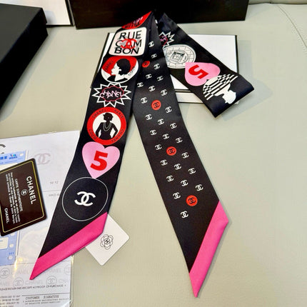 CHANEL 26S TWILLY SCARF 120 IN SILK 423635