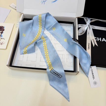 CHANEL 26S TWILLY SCARF 120 IN SILK 440962