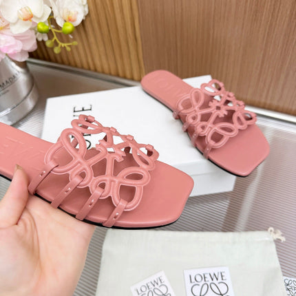 LOEWE 26S PETAL ANAGRAM SLIDE IN PINK SOFT CALFSKIN