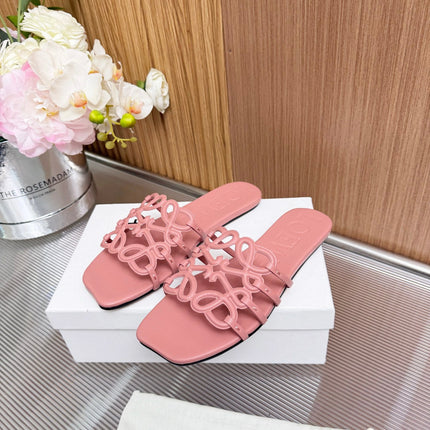 LOEWE 26S PETAL ANAGRAM SLIDE IN PINK SOFT CALFSKIN