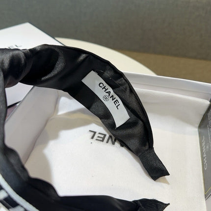 CHANEL 26S HEADBAND IN BLACK FABRIC 503080