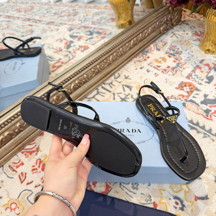 PRADA 26S THONG SANDALS IN BLACK CALFSKIN TRIANGLE LOGO