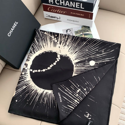 CHANEL 26S SCARF 90 IN SILK 311794