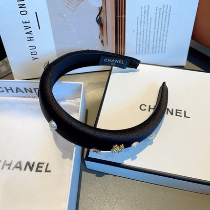 CHANEL 26S HEADBAND IN BLACK FABRIC 505239