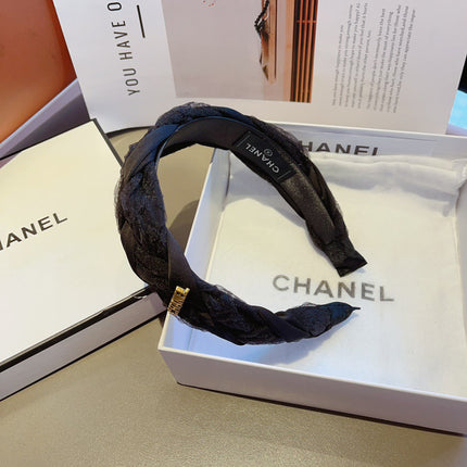 CHANEL 26S HEADBAND IN BLACK BRAIDED TULLE LACE AND RIBBON 505267
