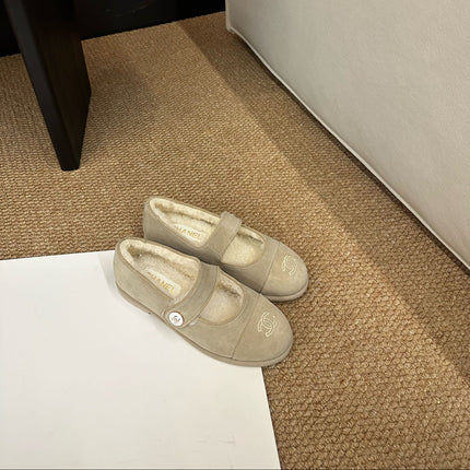 CHANEL 26S MARY JANE FLATS IN BEIGE SUEDE SHEARLING LINING CC LOGO