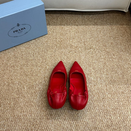 PRADA 26S POINTED TOE PUMPS 50MM IN RED CALFSKIN