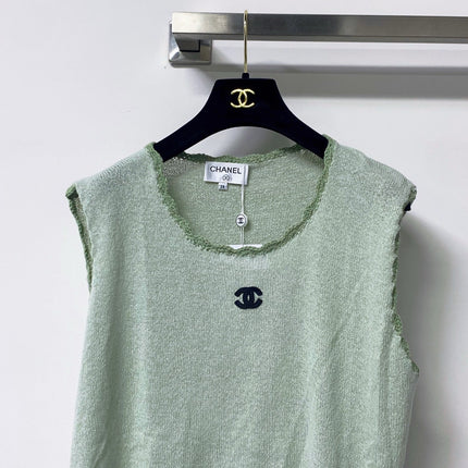 26S TRIM SLEEVELESS KNIT TOP 1642