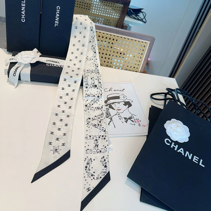 CHANEL 26S TWILLY SCARF 120 IN SILK 437479