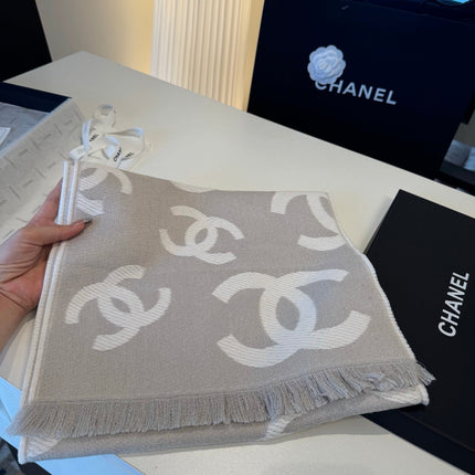 CHANEL 26S SCARF 185 IN WOOL 510946