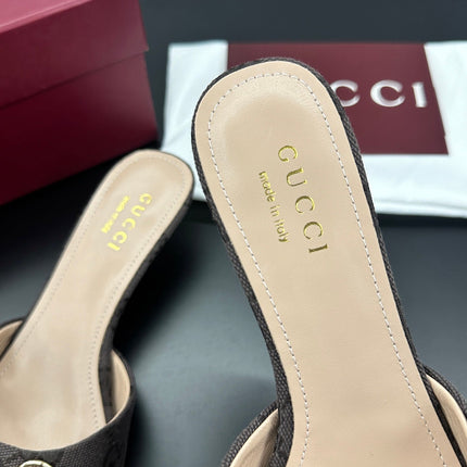 GUCCI 26S HIGH-HEELED SANDALS 50 MM IN DARK BROWN CANVAS