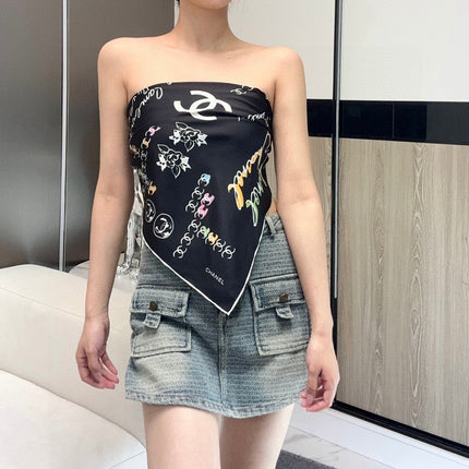 CHANEL 26S SCARF 90 IN SILK 304554