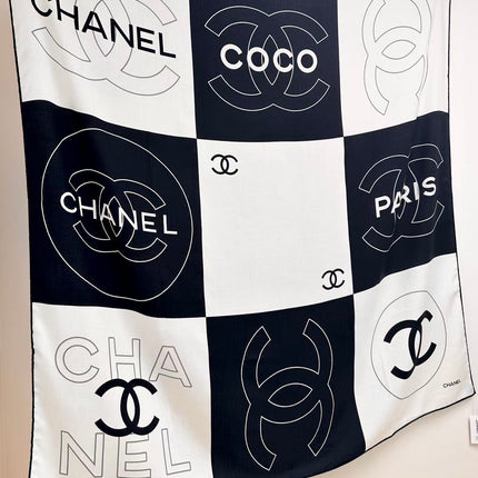 CHANEL 26S SCARF 135 IN SILK 309414