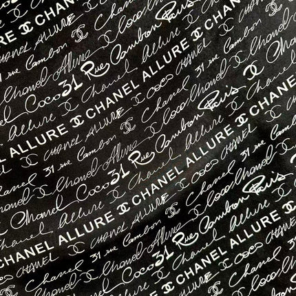 CHANEL 26S SCARF 90 IN SILK 305987