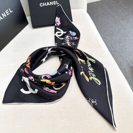 CHANEL 26S SCARF 90 IN SILK 500134