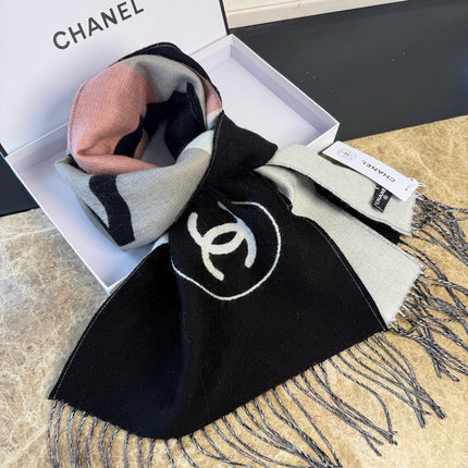 CHANEL 26S SCARF 200 IN CASHMERE 509076