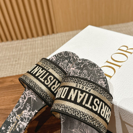 DIOR 26S SLIDE SANDALS IN BLACK TOILE DE JOUY LOGO