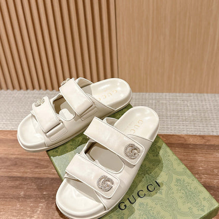 GUCCI 26S DOUBLE-STRAP SANDALS IN CREAM BEIGE CALFSKIN