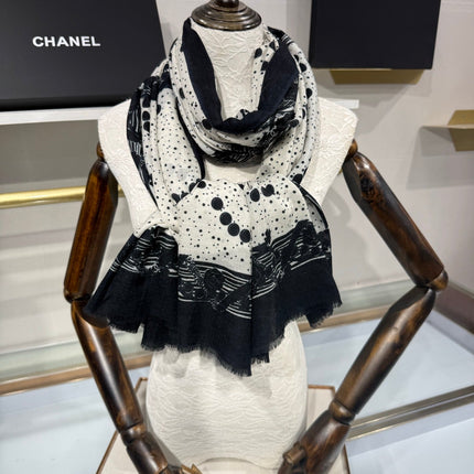 CHANEL 26S SCARF 200 IN CASHMERE 509238
