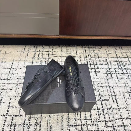 MIUMIU 26S LACE UP BOW LOAFERS IN BLACK CALFSKIN
