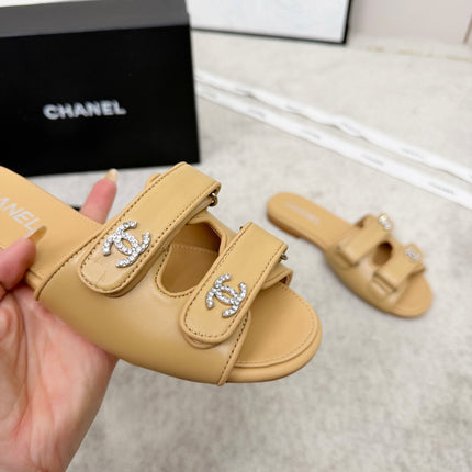 CHANEL 26S DOUBLE STRAP SLIDE SANDALS IN BEIGE CALFSKIN